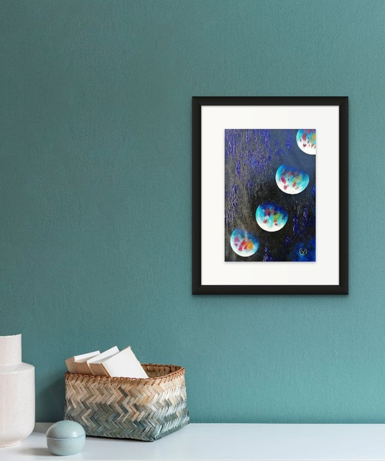 'ON THE MOVE', 2019, acrylic on paper, 32 x 24 cm